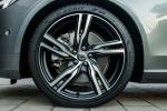 Volvo S90 T6 R-Design 2017 года (ZA)